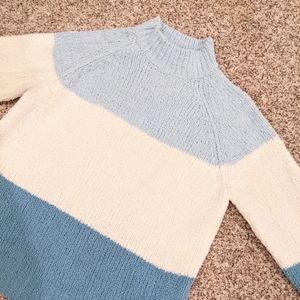 ❄️ Cozy Striped Sweater